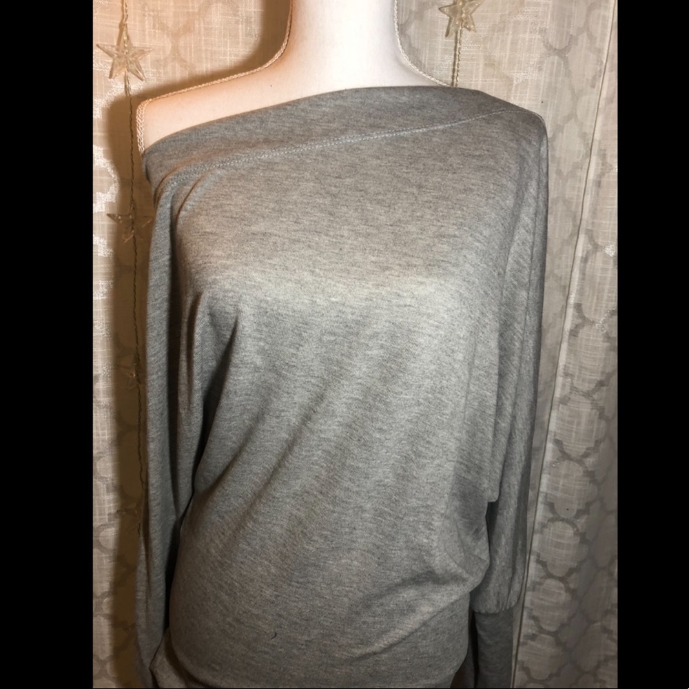 Off Shoulder Top - Picture 2 of 6